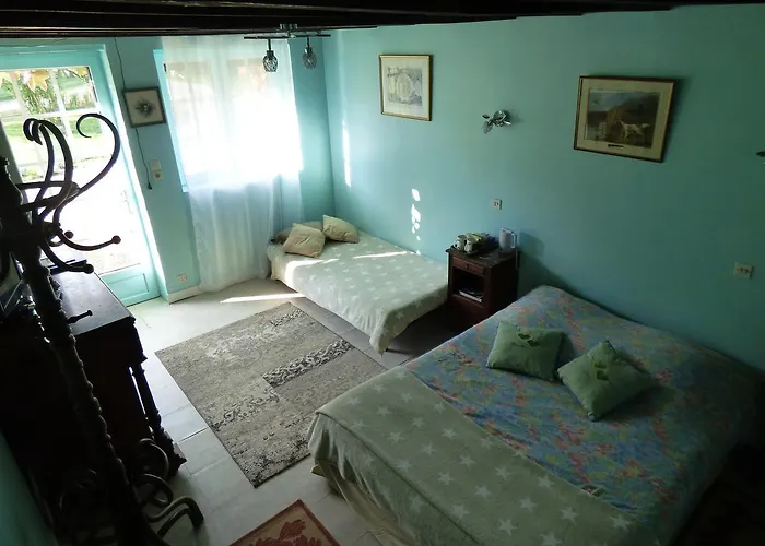 Au Parc Aux Lievres فندق مبيت وإفطار لا فْلوش